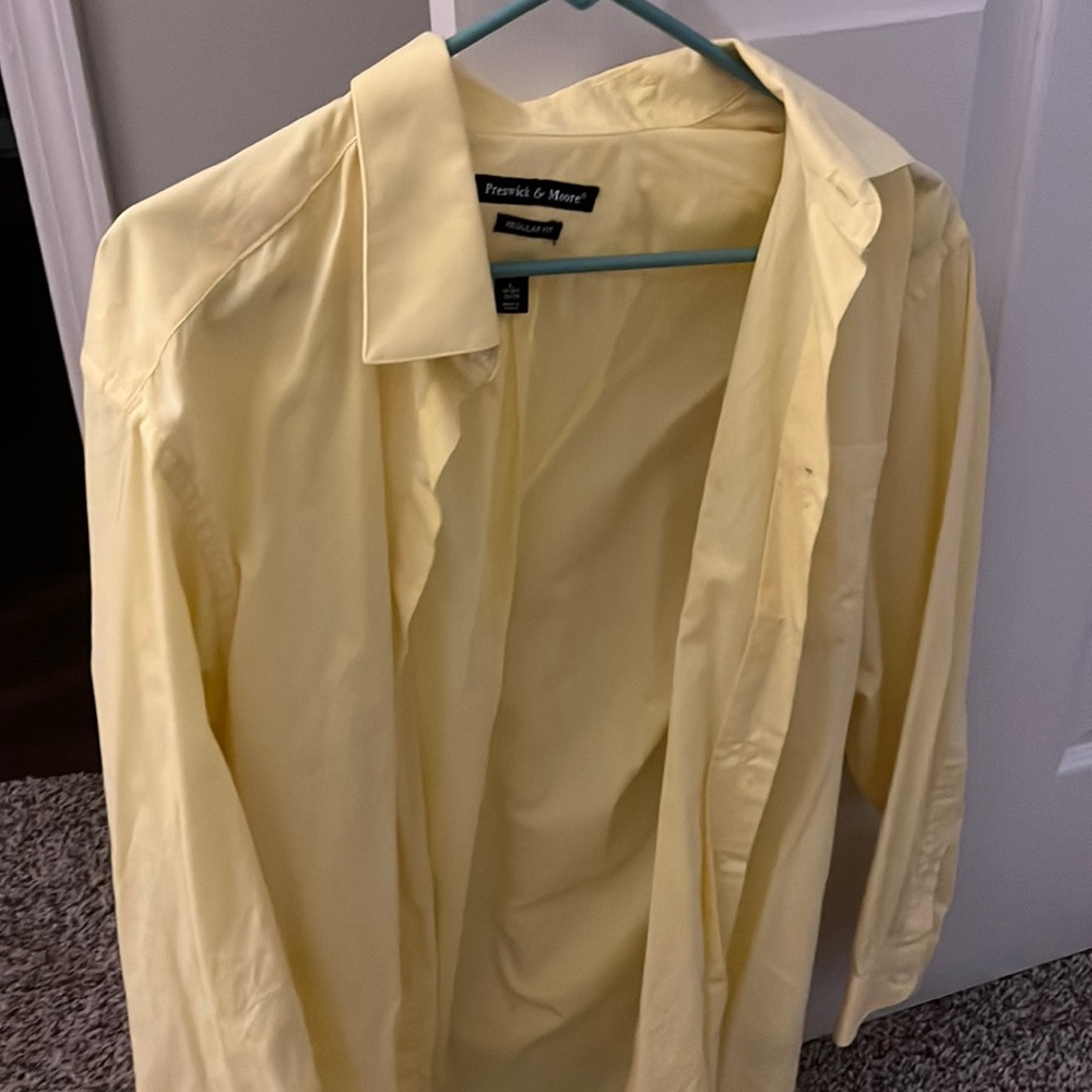 Yellow dress shirt, large (16-16.5/32/33) like new